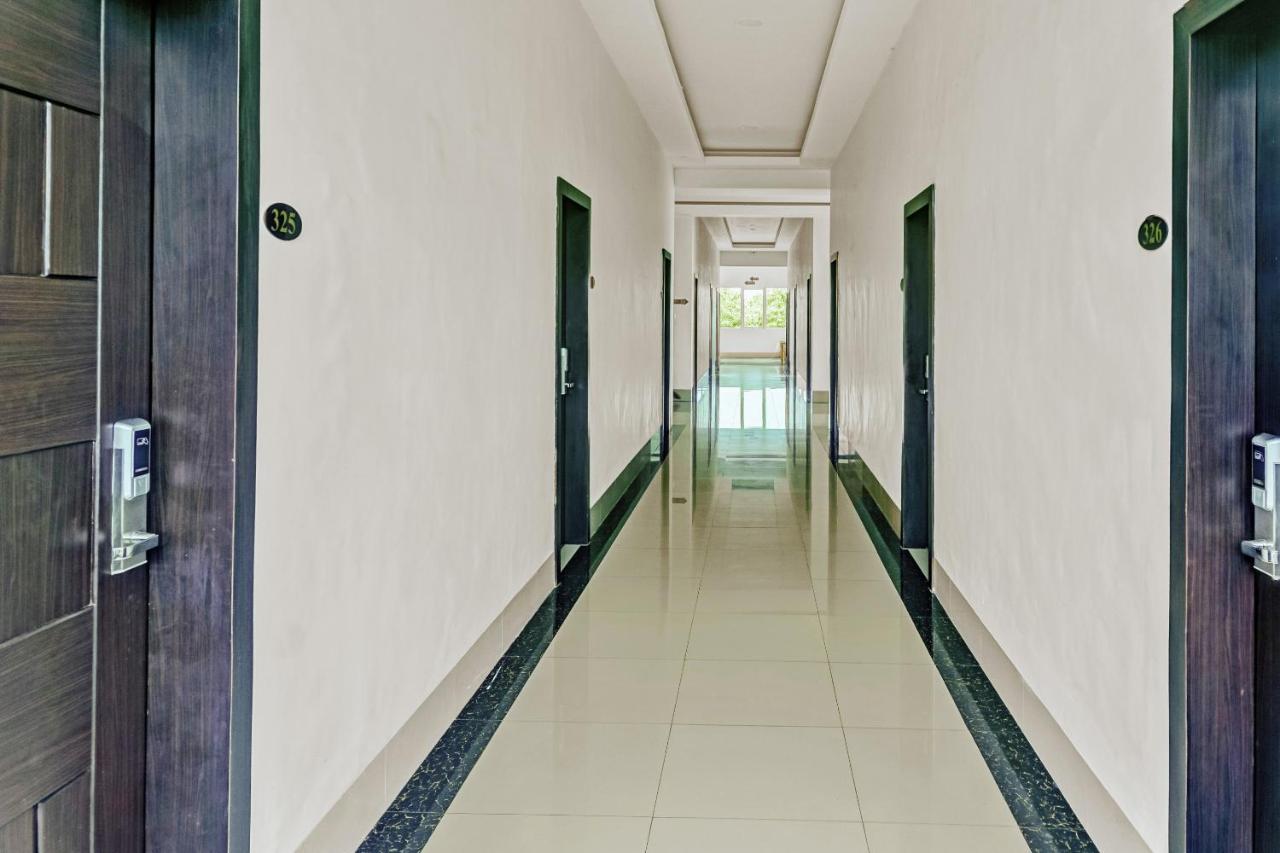 Kirei Hotel Bantaeng Екстер'єр фото