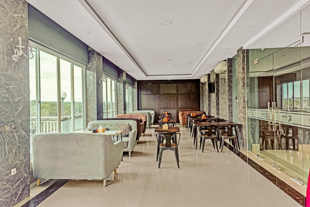 Kirei Hotel Bantaeng Екстер'єр фото