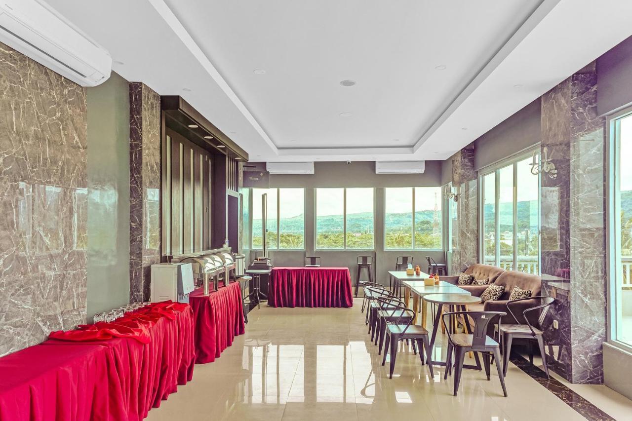 Kirei Hotel Bantaeng Екстер'єр фото