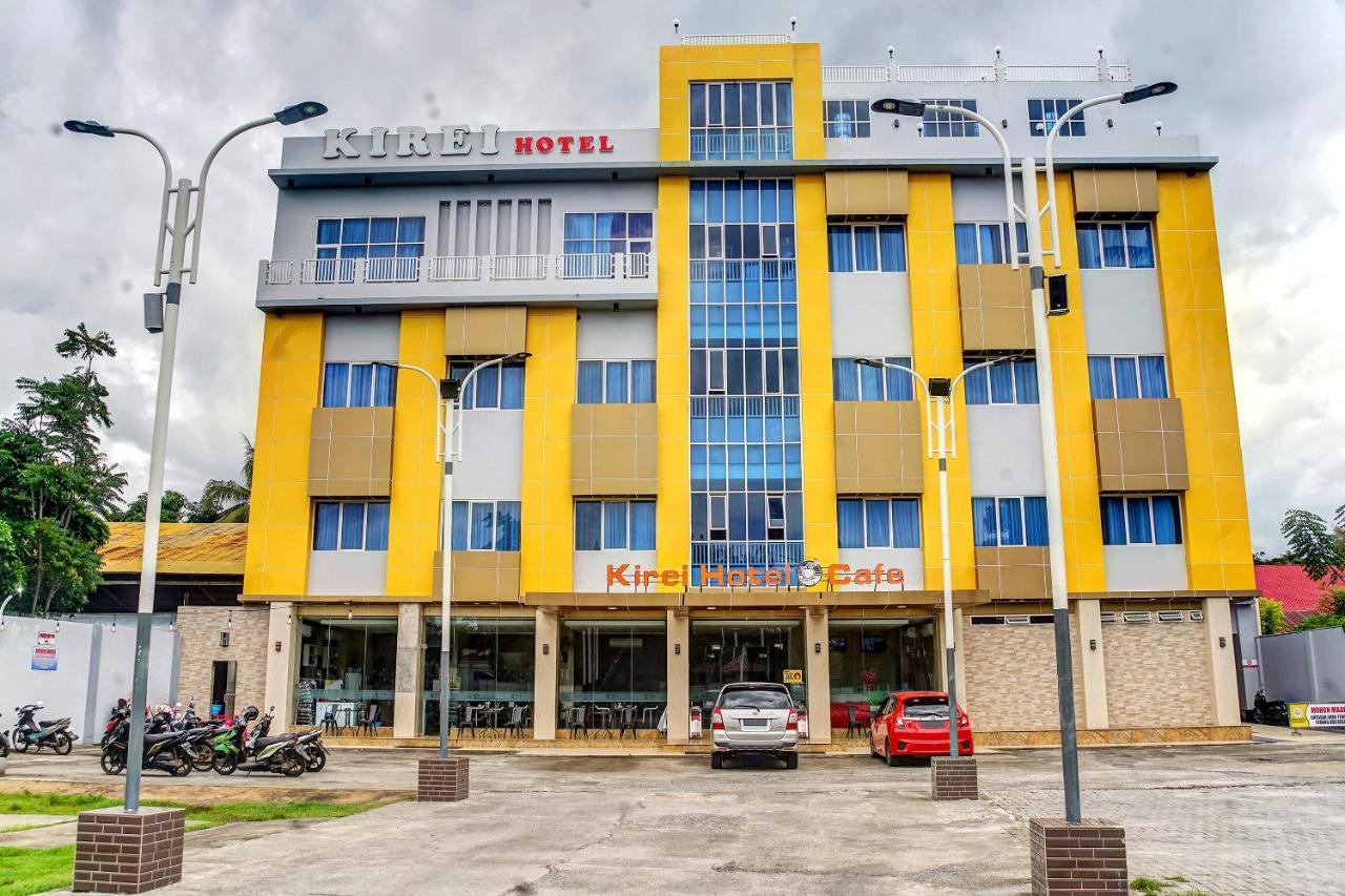 Kirei Hotel Bantaeng Екстер'єр фото