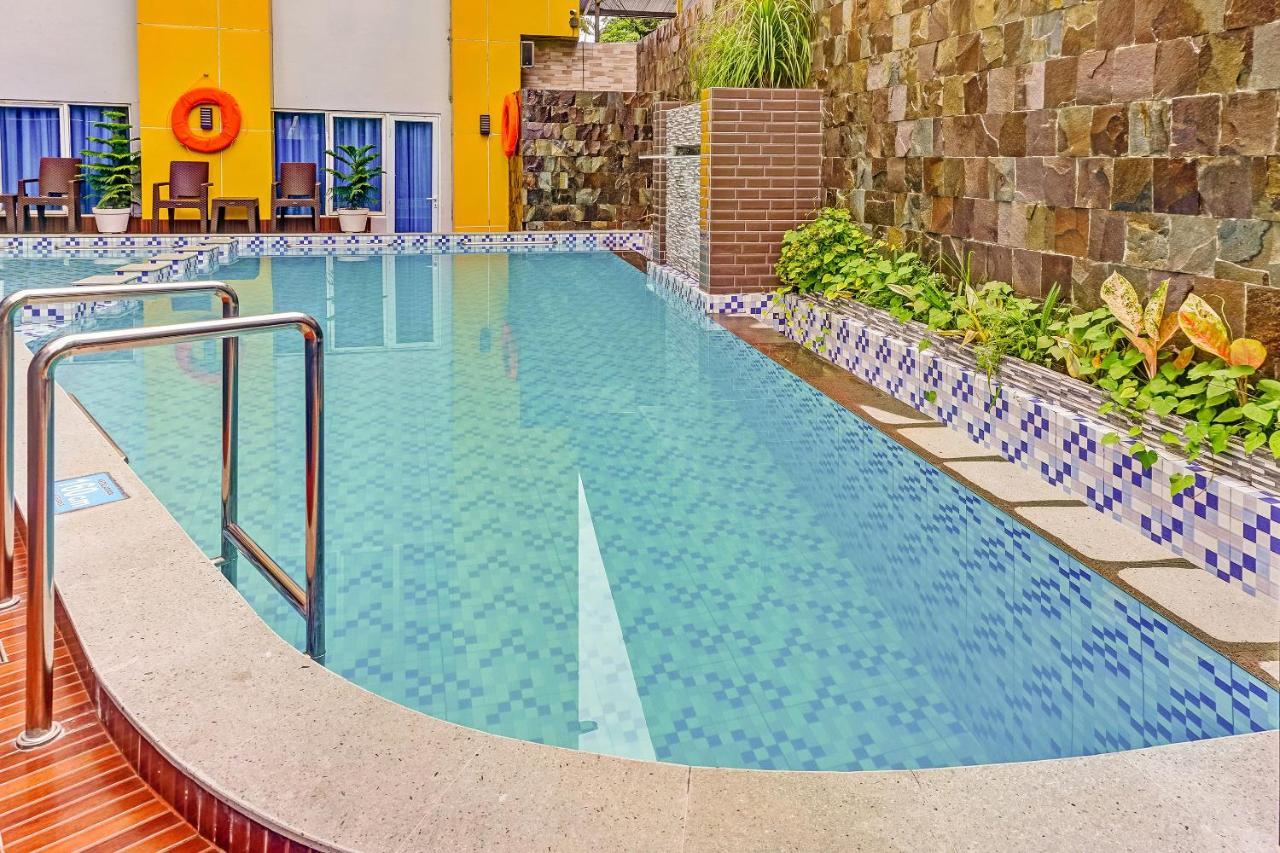 Kirei Hotel Bantaeng Екстер'єр фото