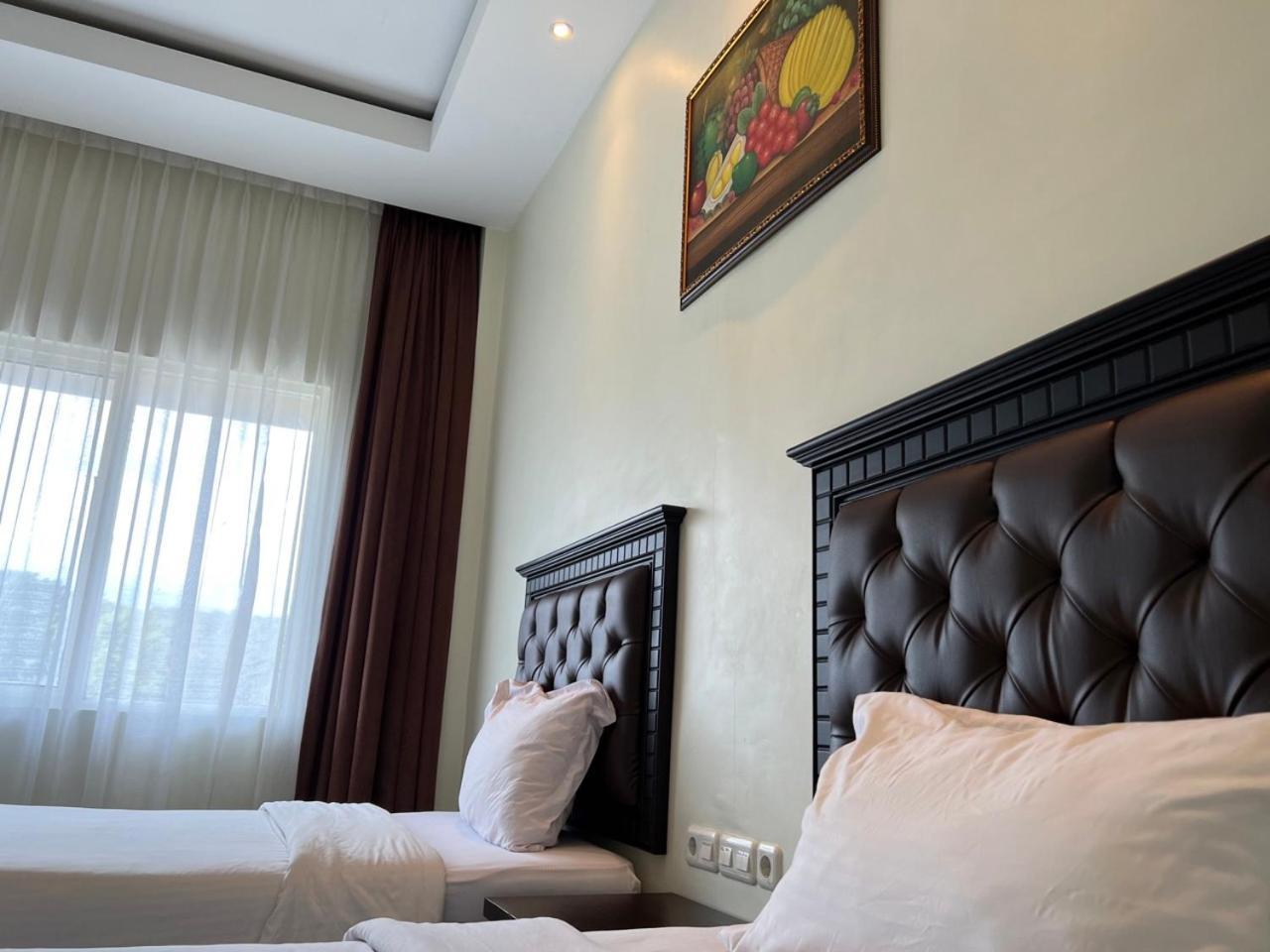 Kirei Hotel Bantaeng Екстер'єр фото